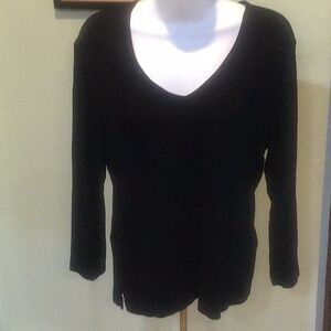 CHICO’S TRAVELERS BLACK TOP